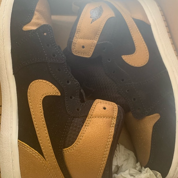 Jordan and Nike Brand... Back to School Sale! - Picture 4 of 10